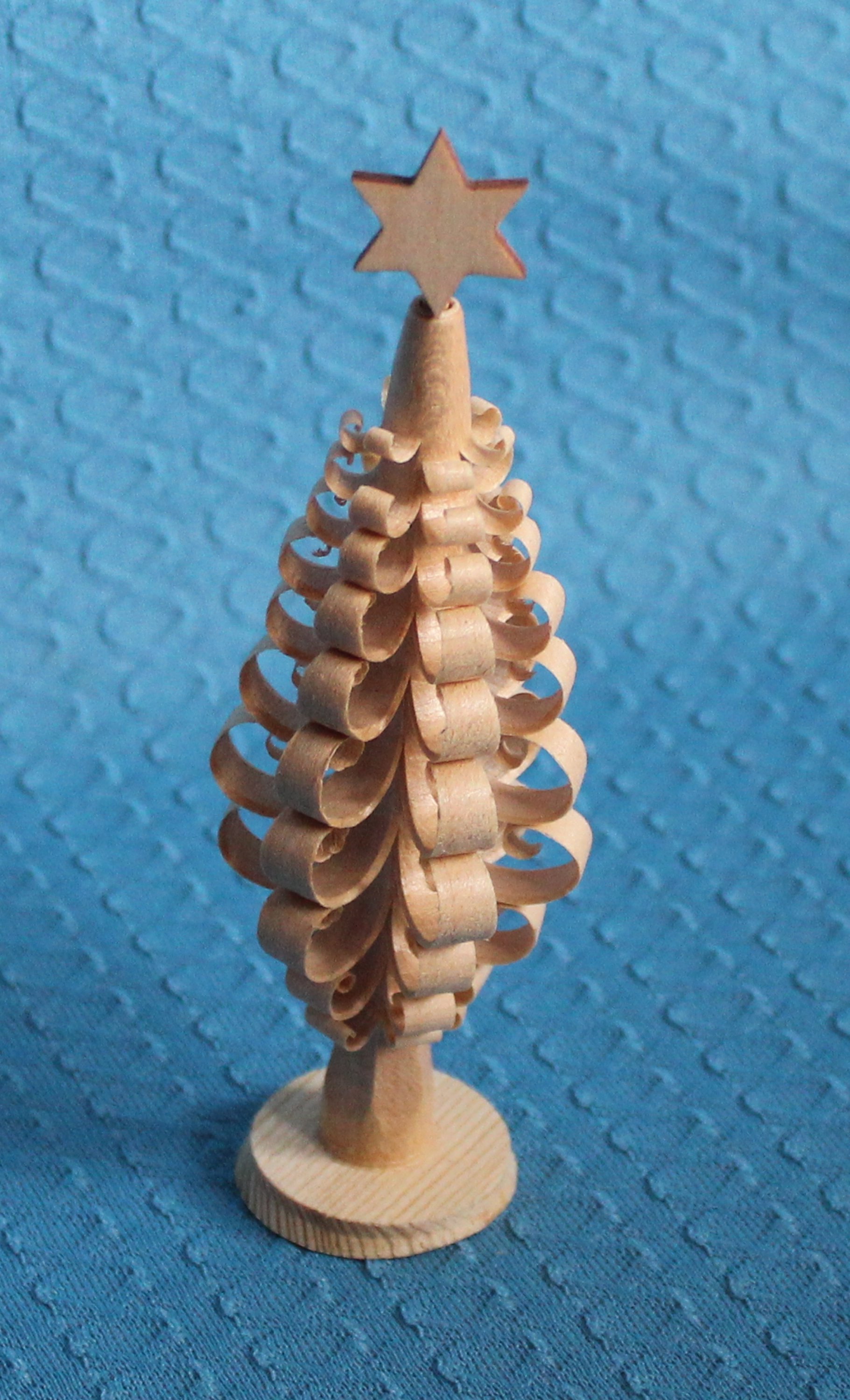 Spanbaum mit Stern