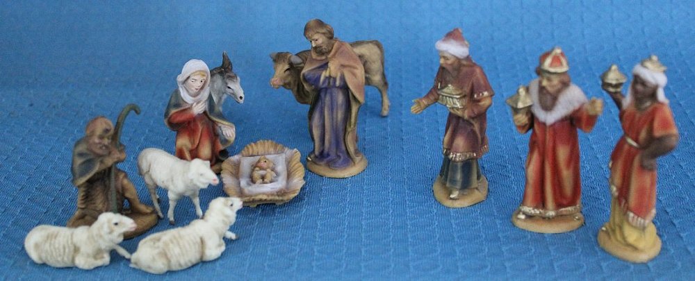 Krippenfiguren 12-teilig ( 7 cm )- vorrätig 1 Stück