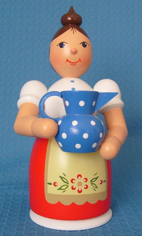 Rauchfrau mit Krug (Restbestand 1 Stück)