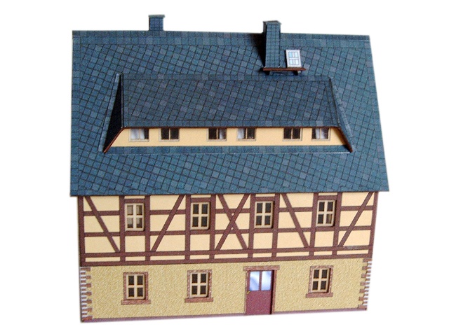 12-01-H0 - Sächsisches Fachwerkhaus mit Gaube