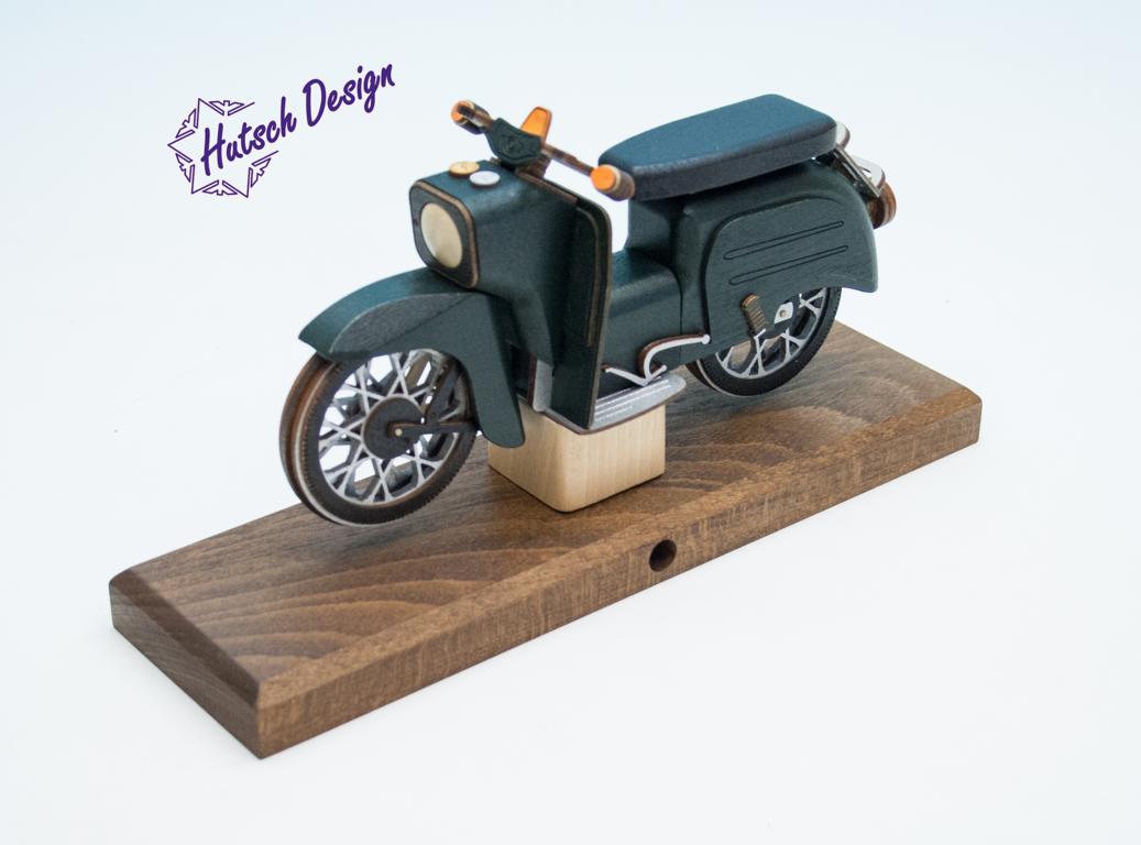 Tannengrüne Schwalbe Räuchermoped Simson  28x8x14,5cm