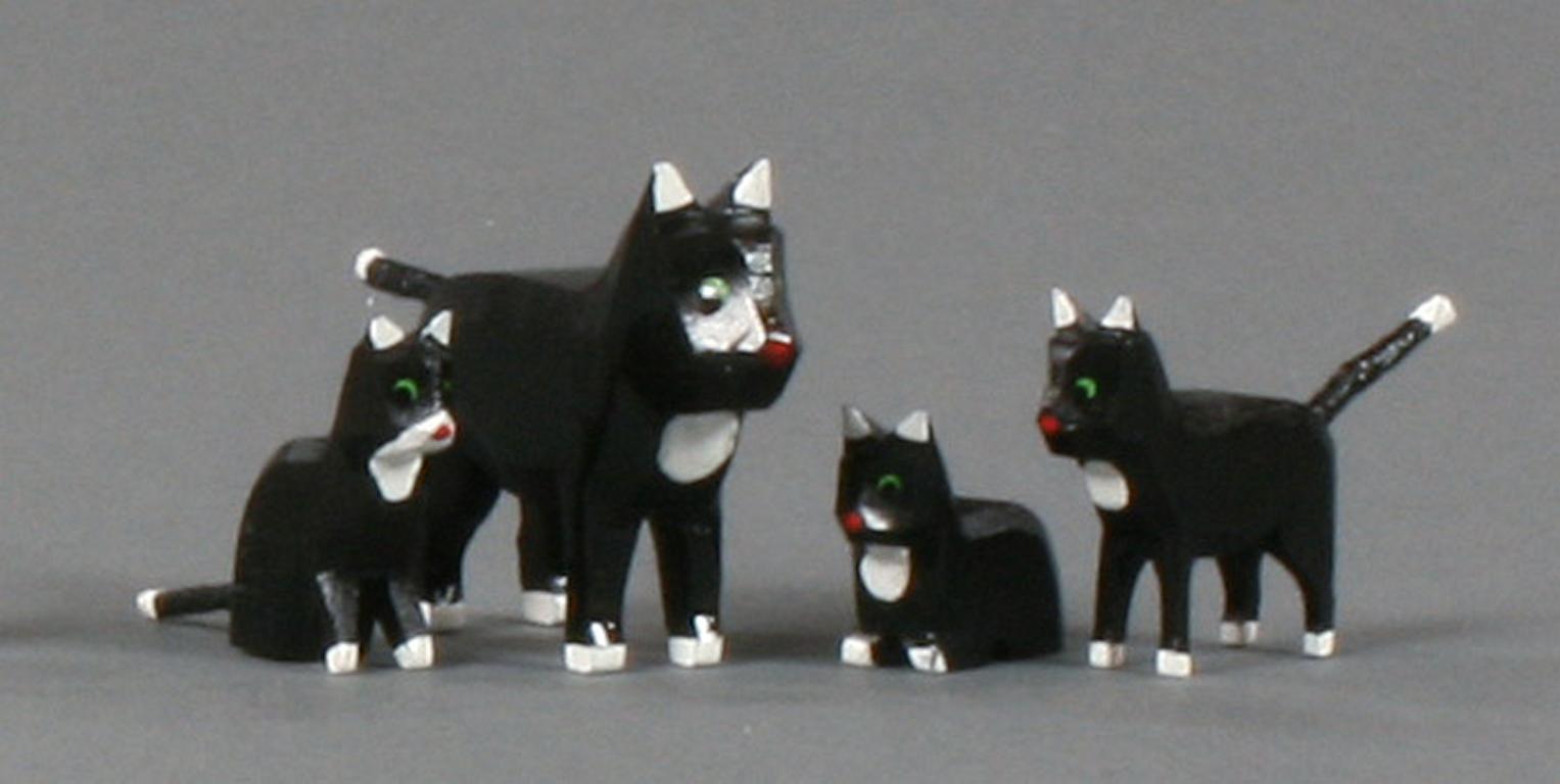 Katzenfamilie groß in Spandose (4)