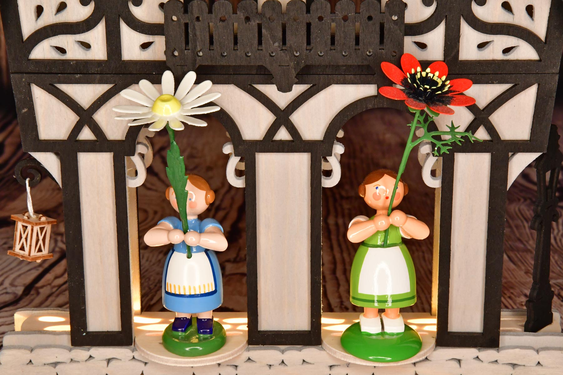 Fachwerkhaus blau für Sammlerfiguren