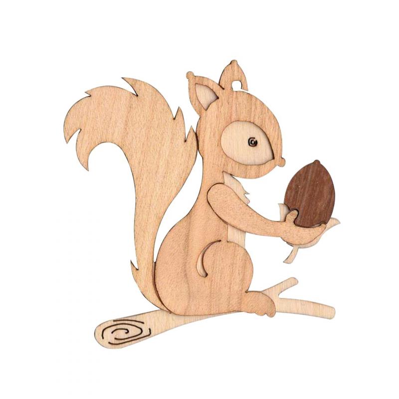 BBH Eichhörnchen mit Eichel