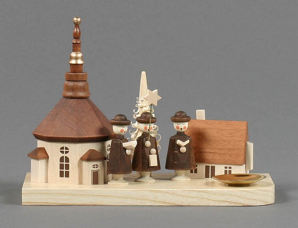 Kerzenhalter mit Seiffener Kirche, Haus und Kurrende, für Kerze d14mm