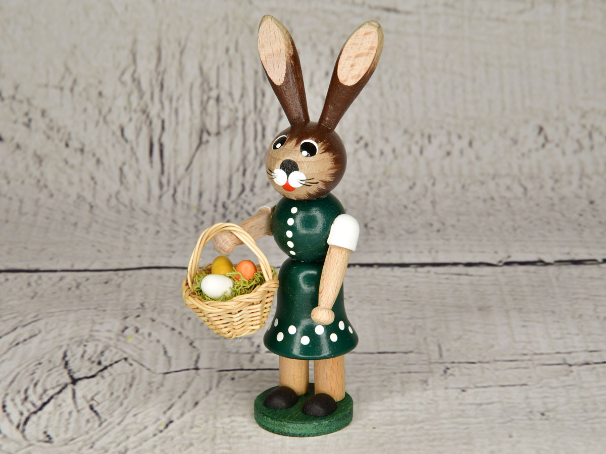 Osterhasenmädchen