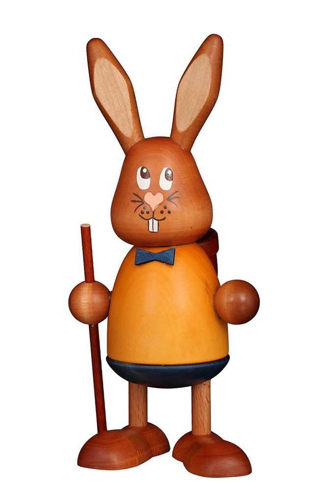 Hasenjunge mit Eierkorb