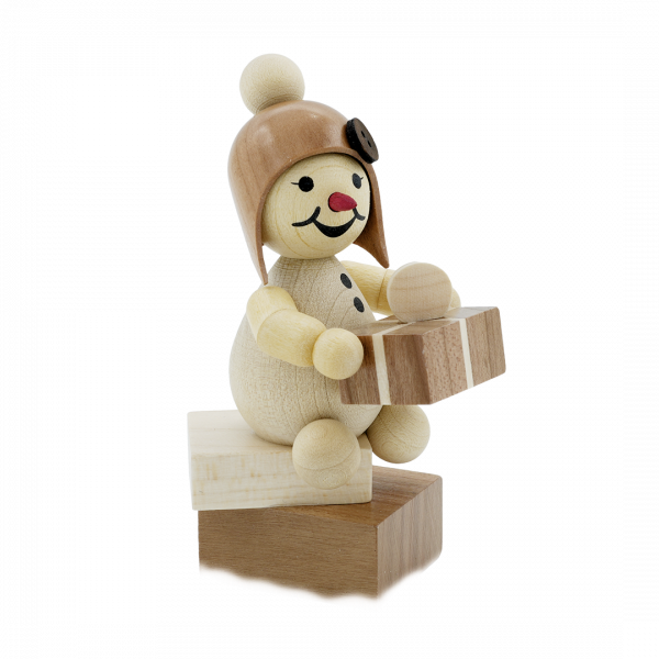 Schneemädchen mit Geschenk o. Sockel 9cm
