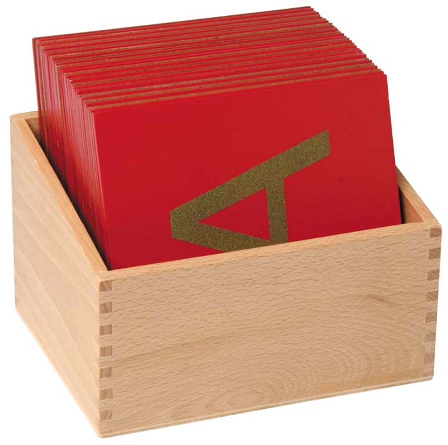 Sortierbox für Sandpapier Buchstaben