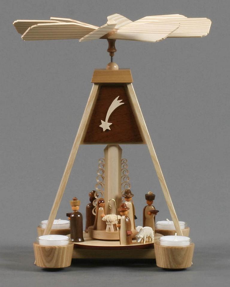 Pyramide mit Christi Geburt, für Teelichte