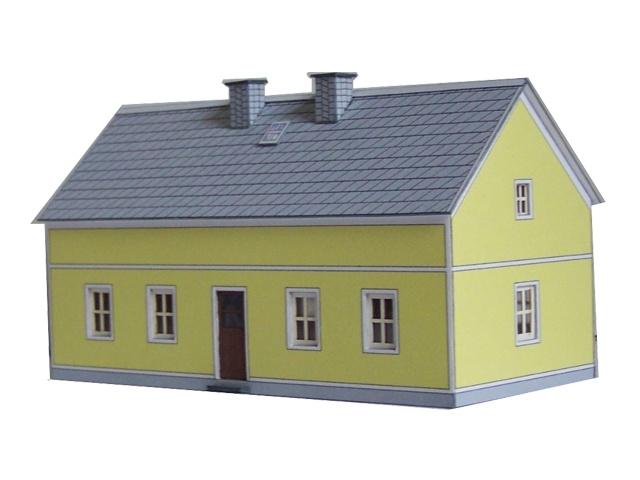 112-04-1,5 - 1,5-geschossiges Wohnhaus mit gelben Putz