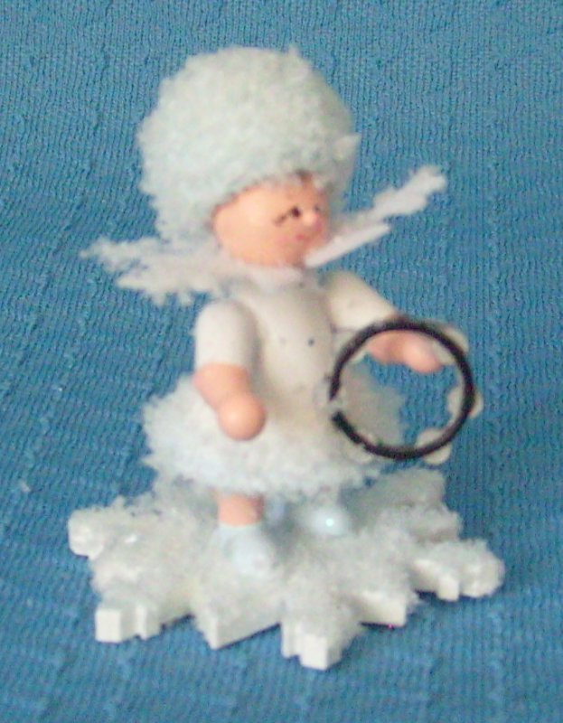 Schneeflöckchen mit Tamburin- vorrätig 1 Stück