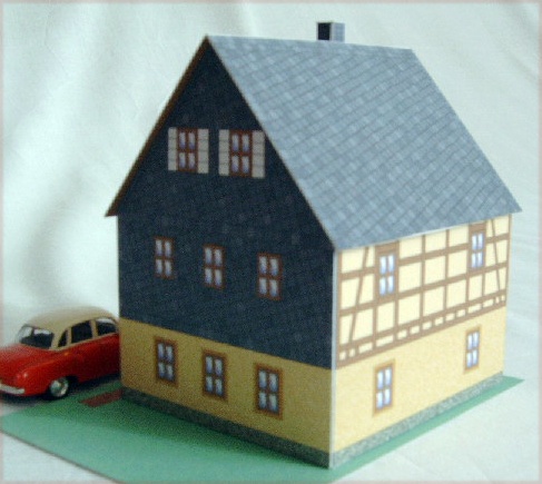 Kleines Fachwerkhaus