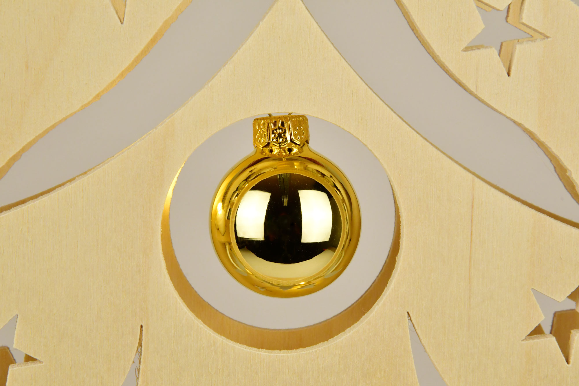 Tanne gr., Baumkugeln, gold hell Kugeln
