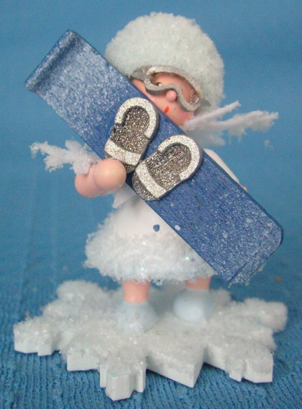 Schneeflöckchen mit Snowboard- vorrätig 1 Stück