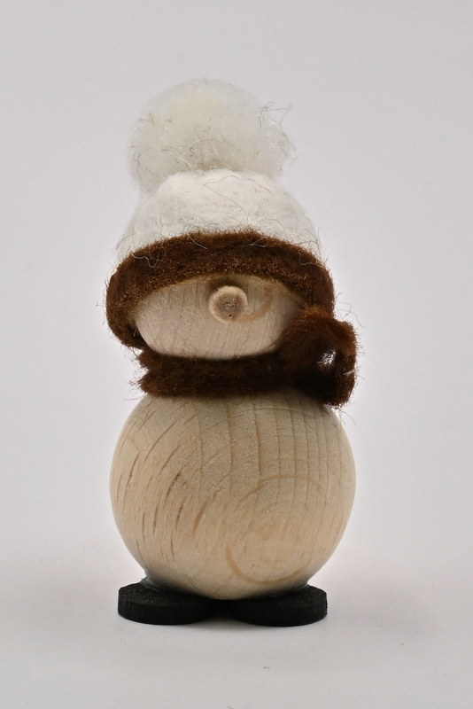 Schneemann natur,, stehend weiße Mütze, H 4 cm