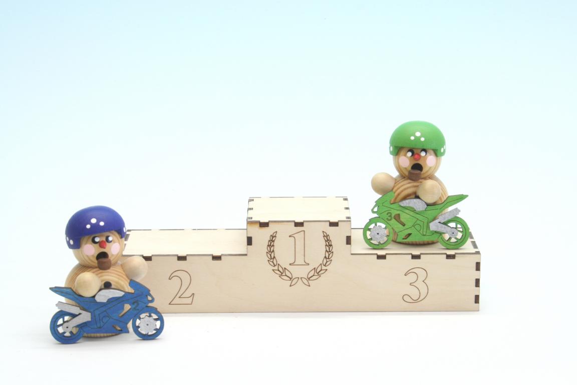 Siegerpodest mit 3 Biker Minis