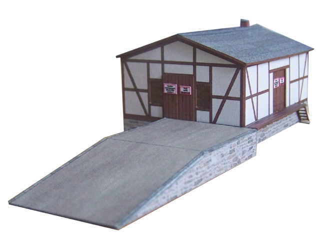 03-03-Z - Fachwerkgüterschuppen mit Rampe