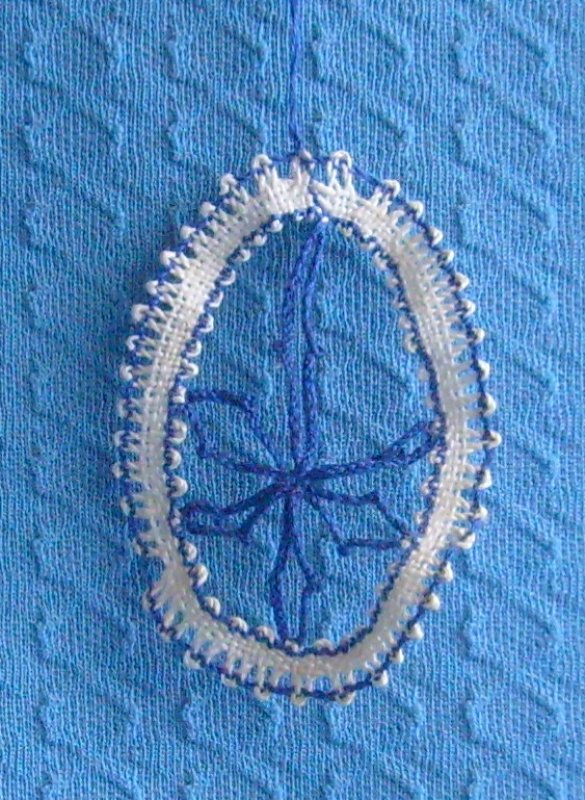 geklöppeltes Osterei blau - vorrätig 3 Stück