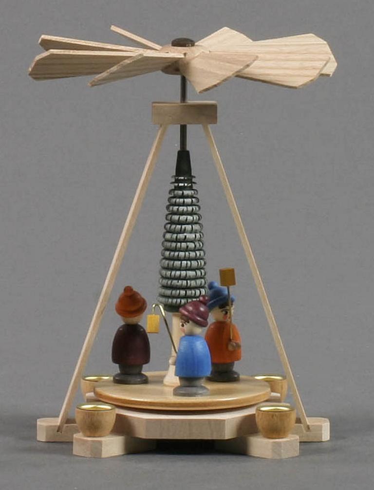 Mini-Pyramide mit Laternenkindern, für Kerzen d10mm
