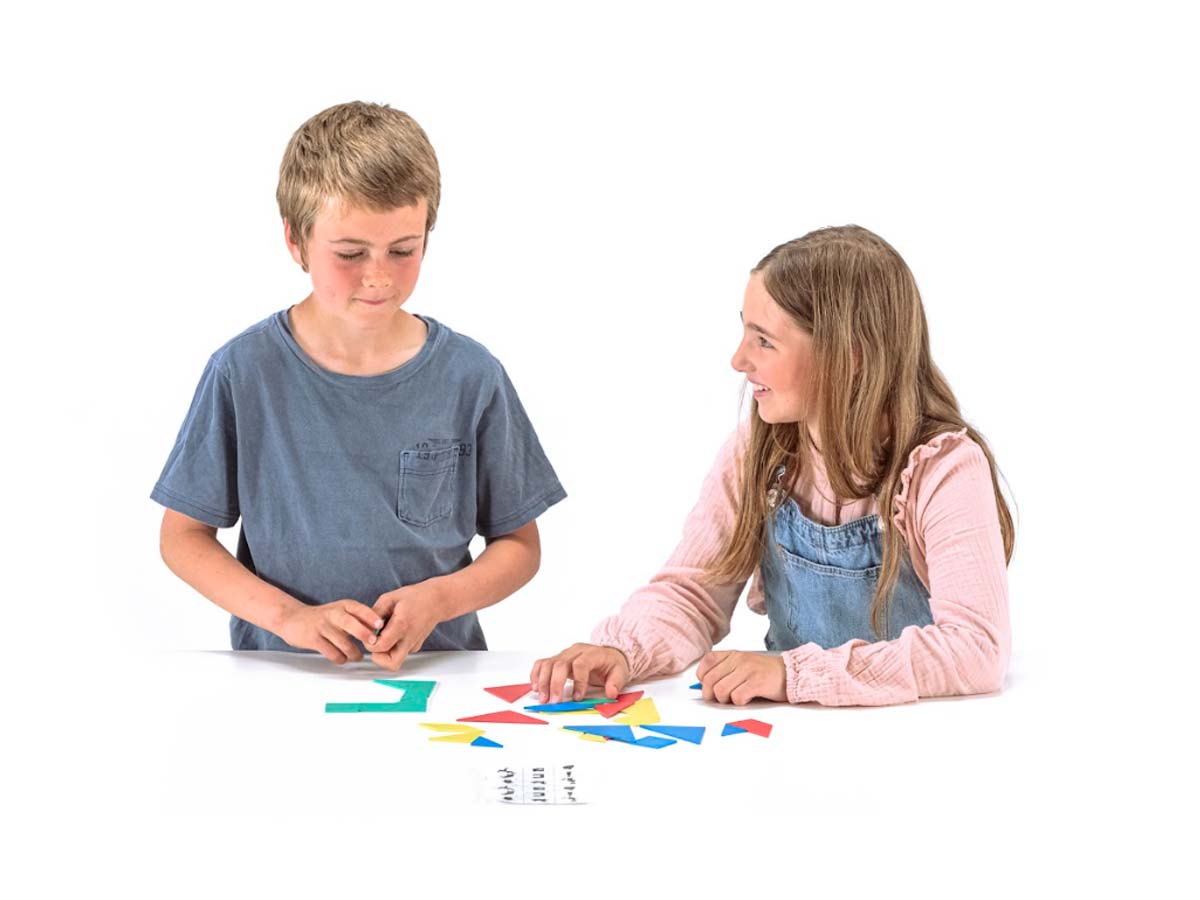 Schüler-Tangram in 4 Farben