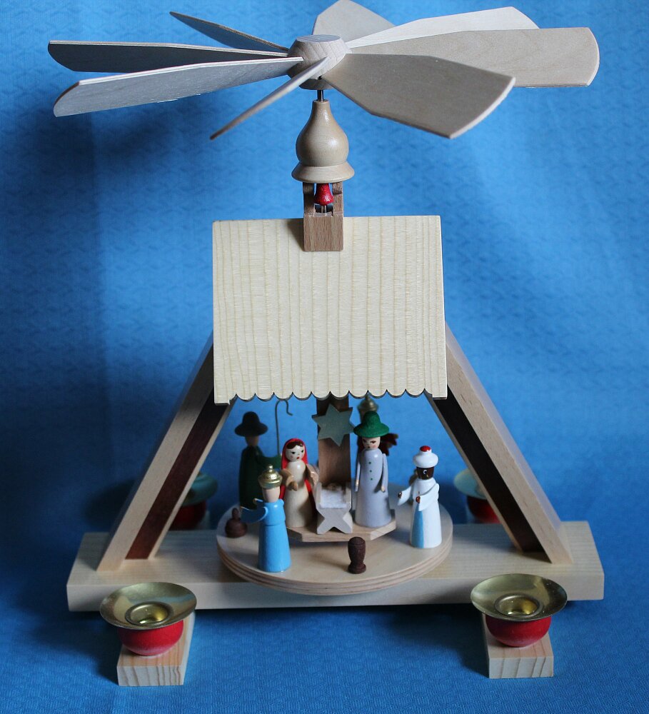 Pyramide Christi Geburt- vorrätig 1 Stück