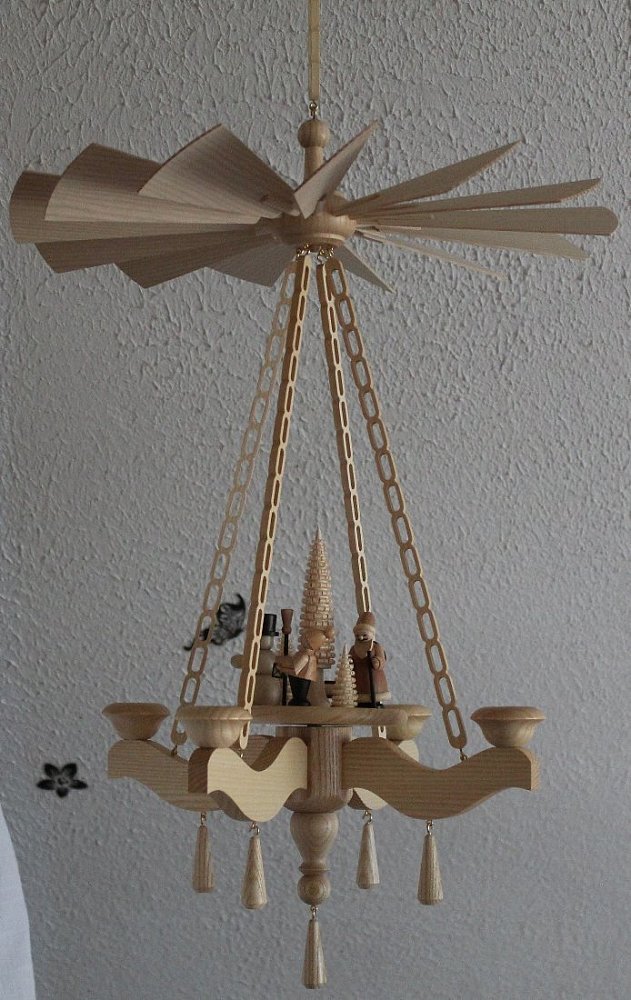 Deckenpyramide Weihnacht- vorrätig 1 Stück
