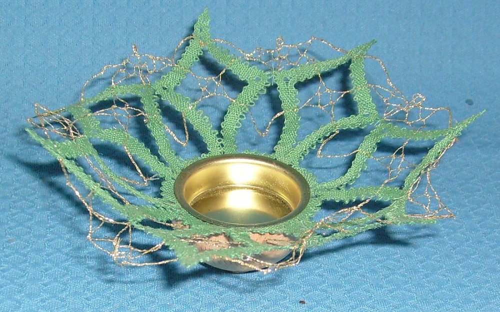 Teelichtkerzenhalter mit Klöppelkranz- vorrätig 1 Stück
