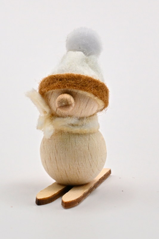 Schneemann mini, auf Ski
