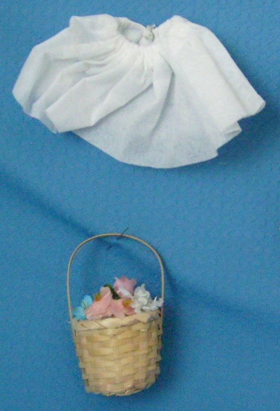 Puppenkleidung für 25 cm große Puppen- vorrätig 2 Stück