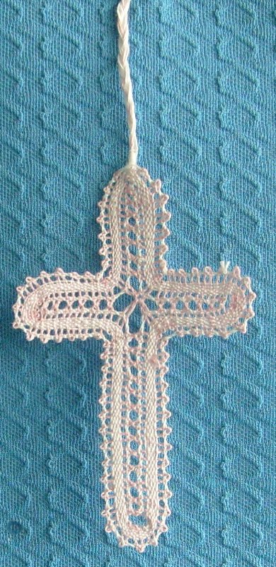 geklöppeltes Kreuz rosa - vorrätig 2 Stück