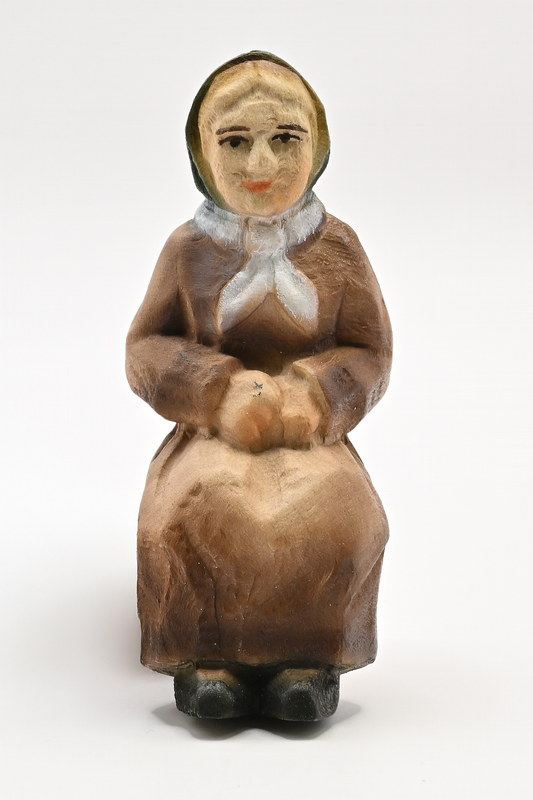 Waldfrau, sitzend 75 mm