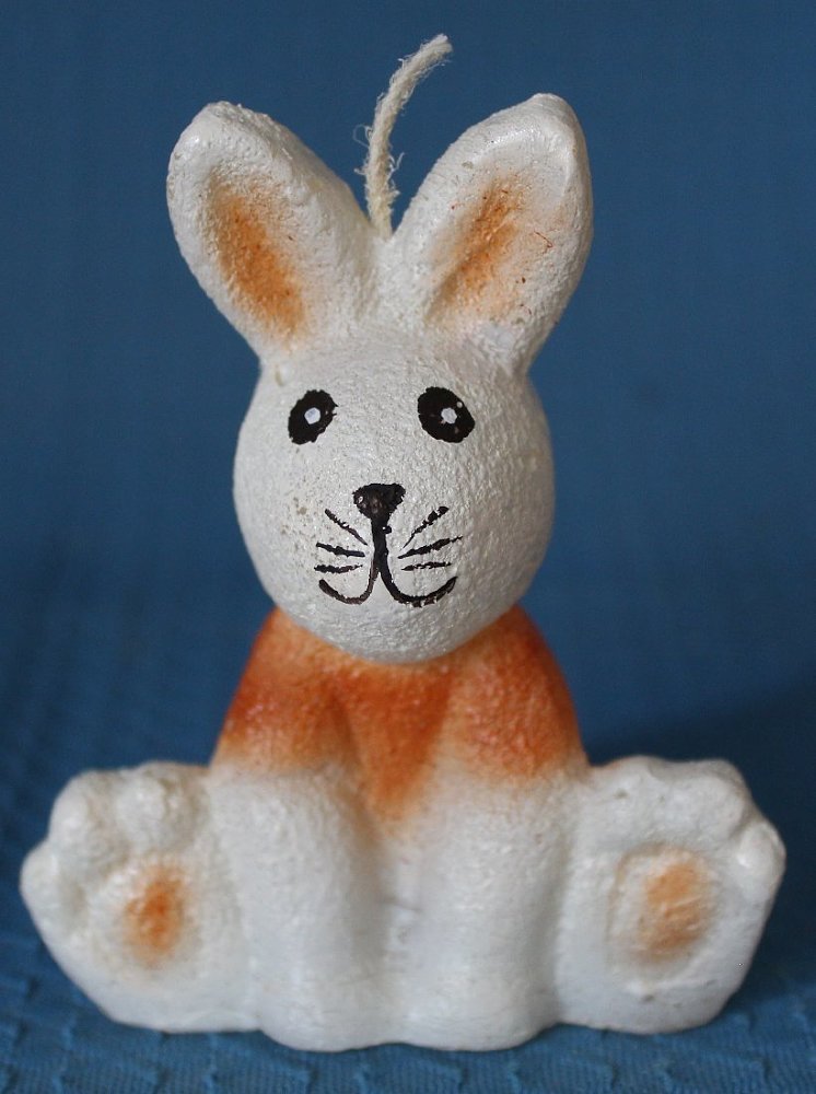 Hase sitzend - noch 1 Stück