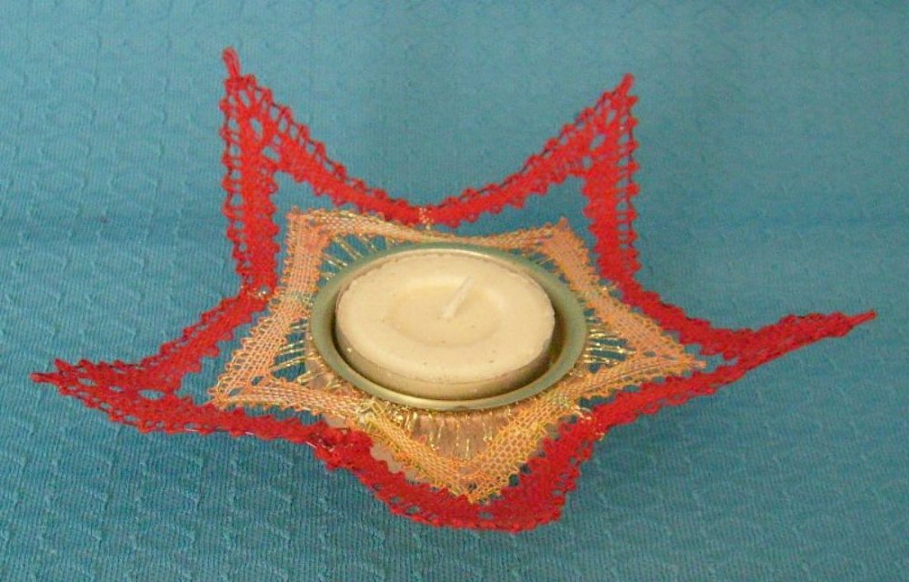 Teelichtkerzenhalter mit Klöppelkranz- vorrätig 1 Stück