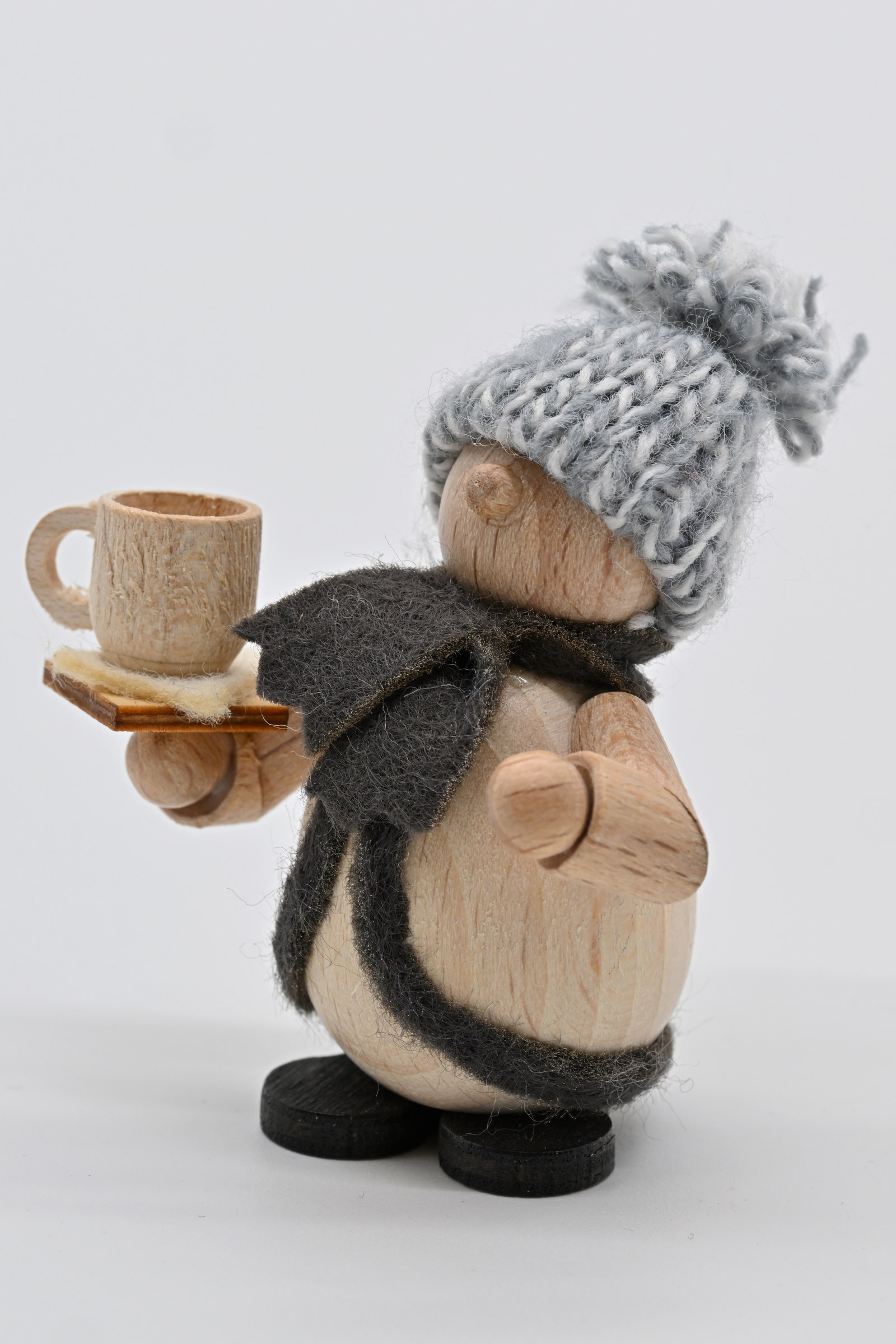 Molli Winterkind, graue Mütze, Tasse