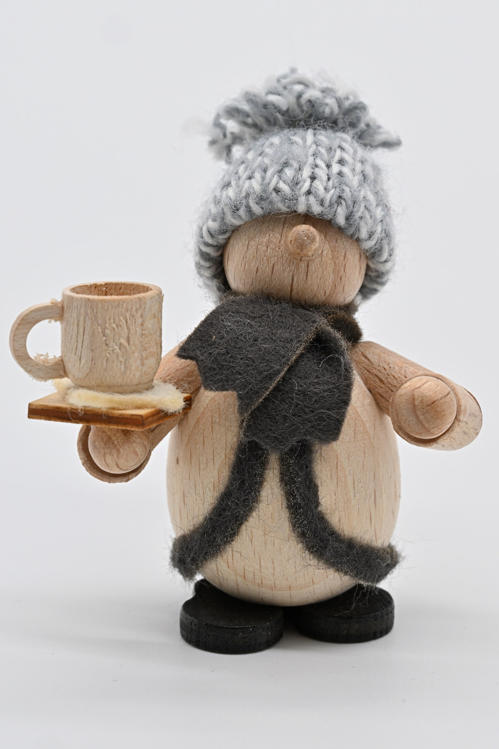 Molli Winterkind, graue Mütze, Tasse